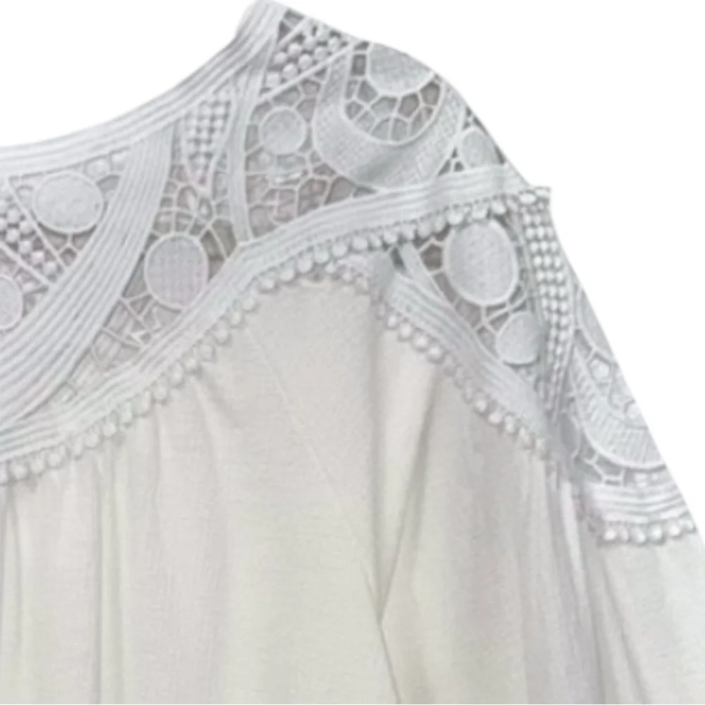 Ann Taylor Lace Yoke Knit Blouse Ivory Long Sleeve Pullover Size Medium